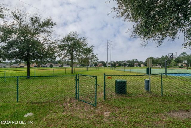 187 BRADFORD LAKE Circle, Jacksonville, FL 32218