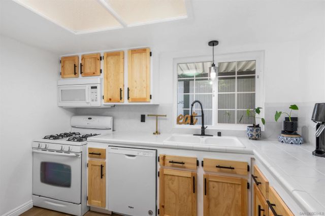321 Windy, Vista, CA 92083