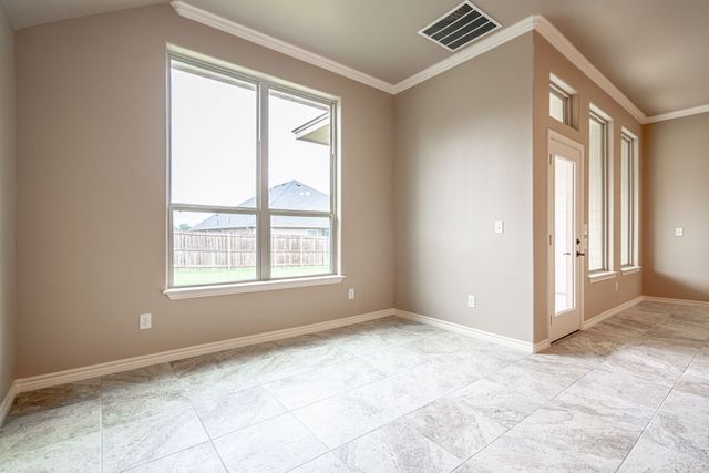 2600 Creek Drive, Granbury, TX 76048