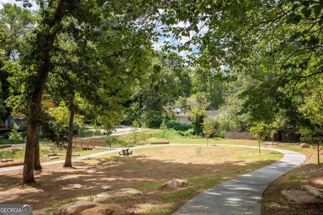 770 Mclendon Drive, Scottdale, GA 30079