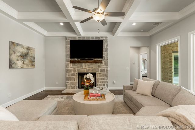 2828 W 78th Street, Tulsa, OK 74132