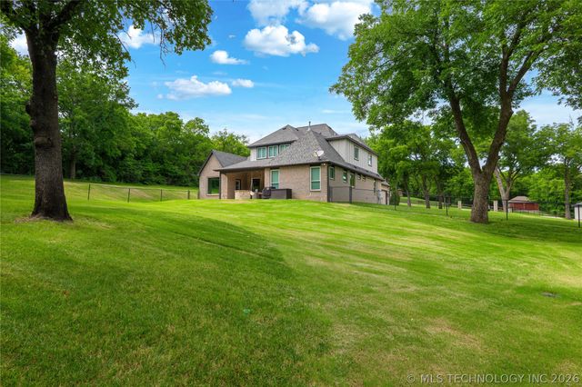 2828 W 78th Street, Tulsa, OK 74132