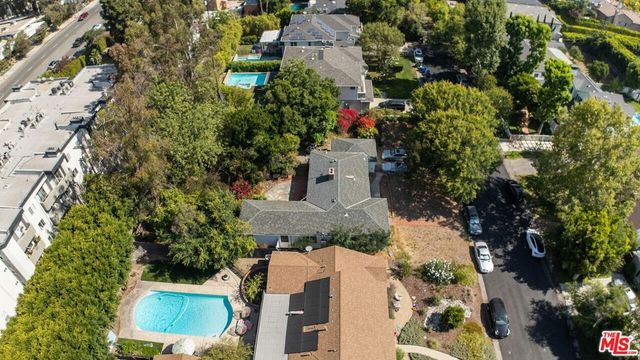 4511 Agnes Avenue, Studio City, CA 91607