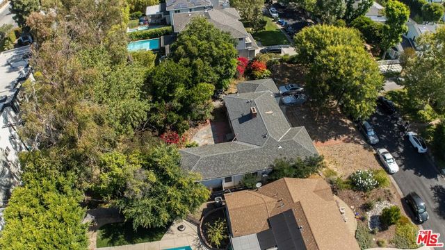 4511 Agnes Avenue, Studio City, CA 91607