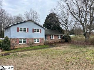 312 Timbrooke Way, Easley, SC 29642