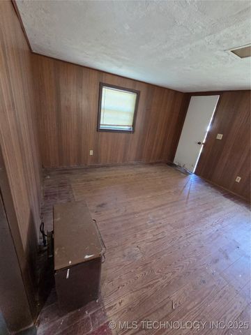 301 9th Street, Wilson, OK 73463