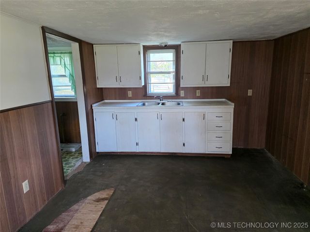 301 9th Street, Wilson, OK 73463