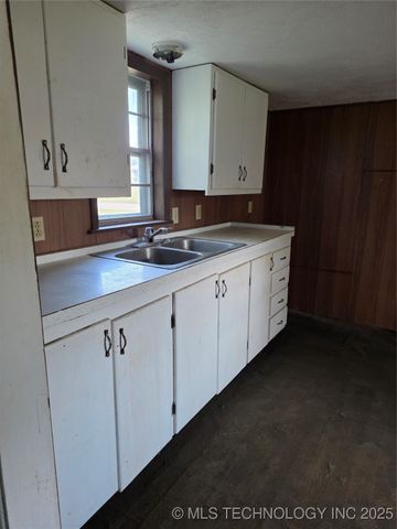 301 9th Street, Wilson, OK 73463