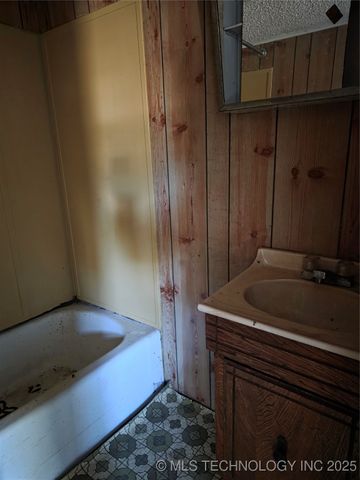 301 9th Street, Wilson, OK 73463