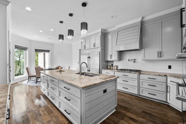 18 River Ridge Road, Searcy, AR 72143