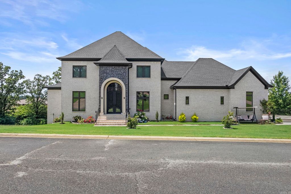 18 River Ridge Road, Searcy, AR 72143