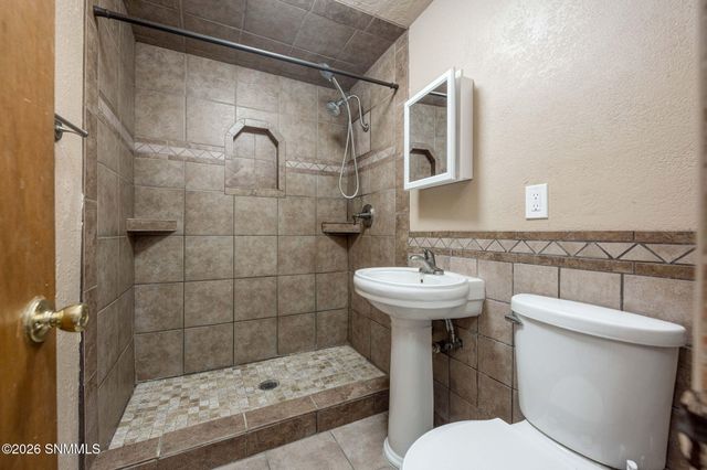 2100 Calle De Suenos, Las Cruces, NM 88001