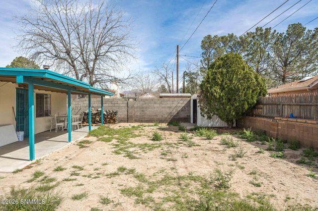 2100 Calle De Suenos, Las Cruces, NM 88001