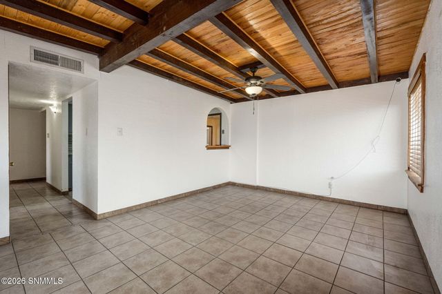 2100 Calle De Suenos, Las Cruces, NM 88001