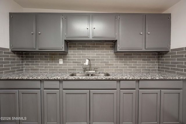 2100 Calle De Suenos, Las Cruces, NM 88001