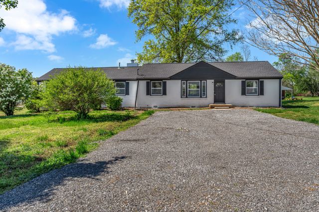 403 Kemper Dr, N, Madison, TN 37115