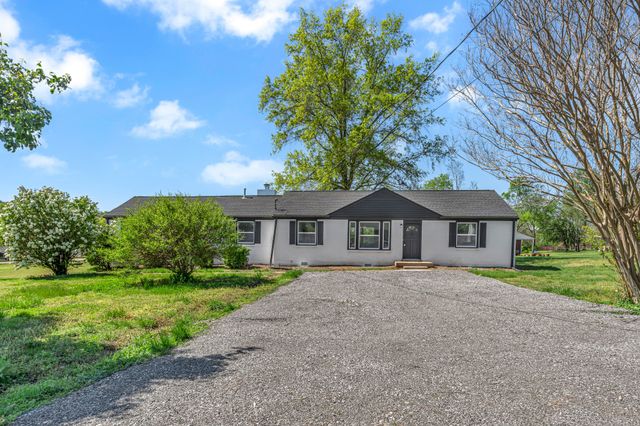 403 Kemper Dr, N, Madison, TN 37115