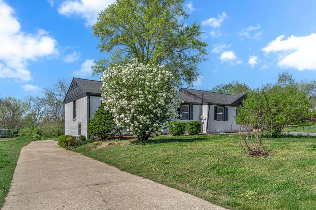 403 Kemper Dr, N, Madison, TN 37115