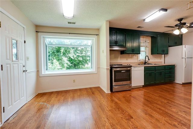 2018 N 54 Street, Kansas City, KS 66104