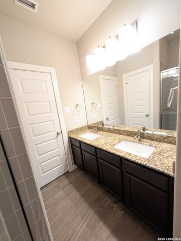 367 CREEKSIDE CURV, New Braunfels, TX 78130