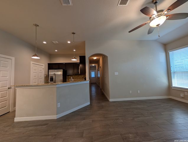 367 CREEKSIDE CURV, New Braunfels, TX 78130