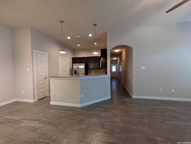 367 CREEKSIDE CURV, New Braunfels, TX 78130