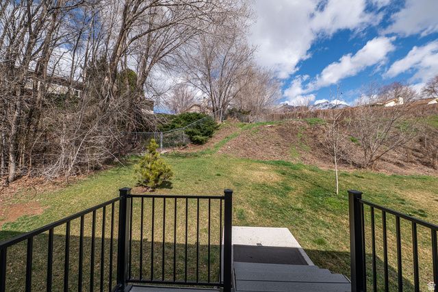598 PLUM LN, Ogden, UT 84404