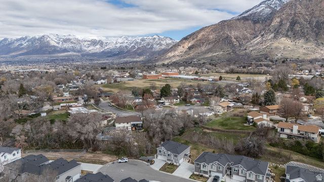 598 PLUM LN, Ogden, UT 84404