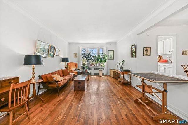 70 Strawberry Hill Avenue 1-3A, Stamford, CT 06902