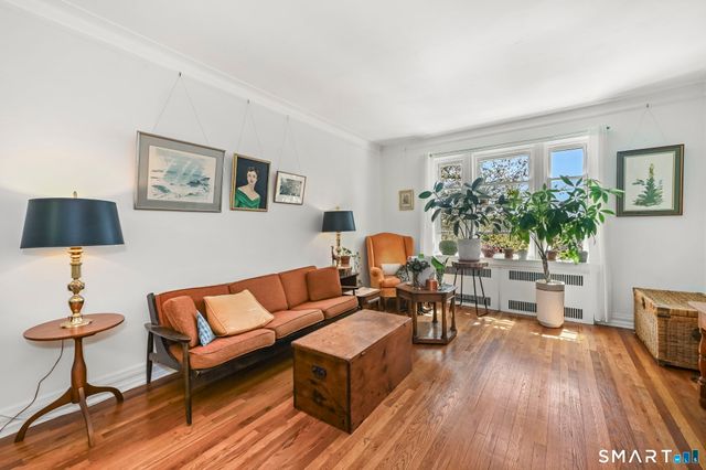 70 Strawberry Hill Avenue 1-3A, Stamford, CT 06902