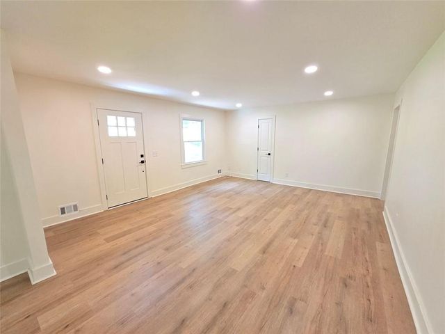 705 STEWART NW Circle, Marietta, GA 30064