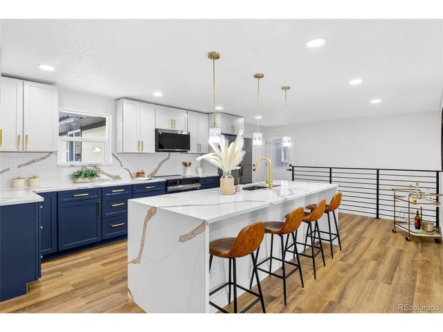 8714 W 67th Pl, Arvada, CO 80004
