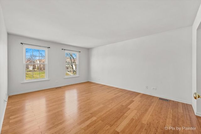 2045 Morningview Drive, Hoffman Estates, IL 60192