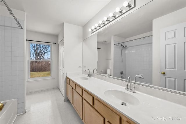 2045 Morningview Drive, Hoffman Estates, IL 60192