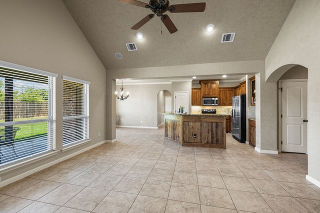 308 Westgate Drive, Aledo, TX 76008
