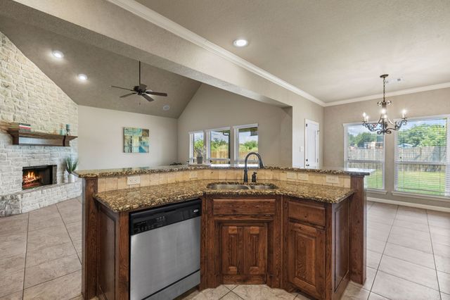 308 Westgate Drive, Aledo, TX 76008