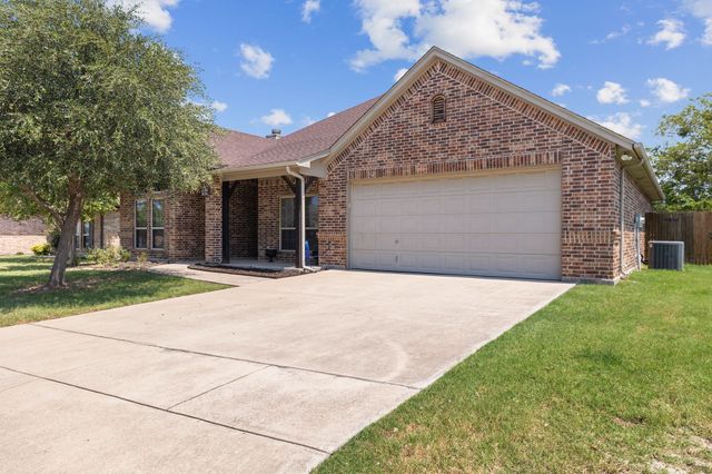 308 Westgate Drive, Aledo, TX 76008