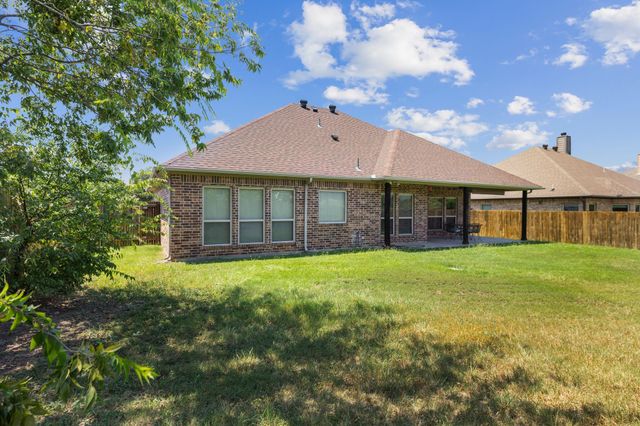 308 Westgate Drive, Aledo, TX 76008