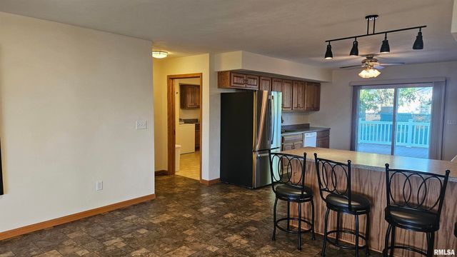 1205 S MAIN Street, Lewistown, IL 61542