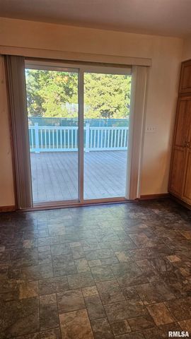 1205 S MAIN Street, Lewistown, IL 61542