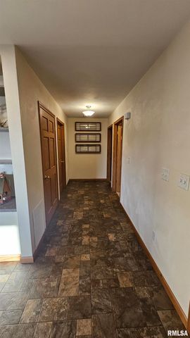 1205 S MAIN Street, Lewistown, IL 61542