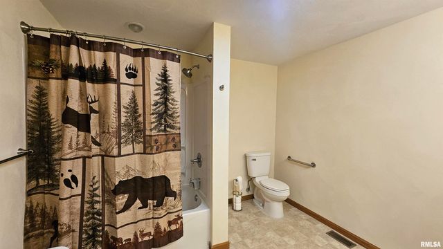 1205 S MAIN Street, Lewistown, IL 61542