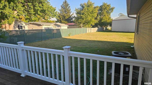 1205 S MAIN Street, Lewistown, IL 61542