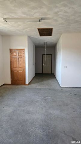 1205 S MAIN Street, Lewistown, IL 61542