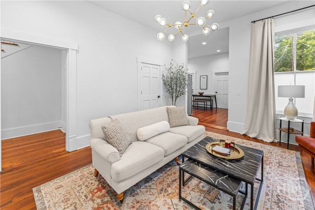 906 E Park Avenue, Savannah, GA 31401