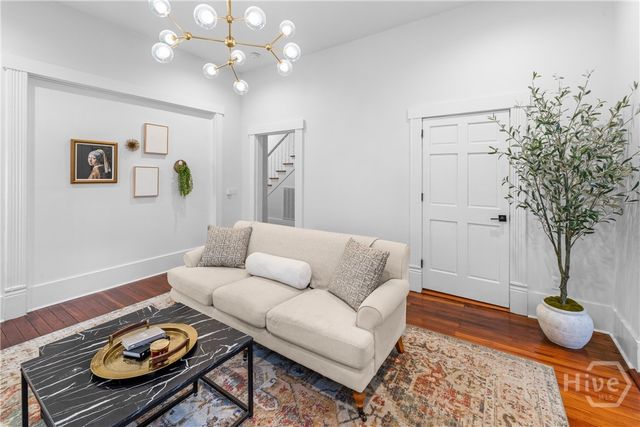 906 E Park Avenue, Savannah, GA 31401