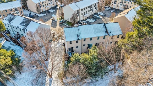 41 Boston Rd 121, Billerica, MA 01862