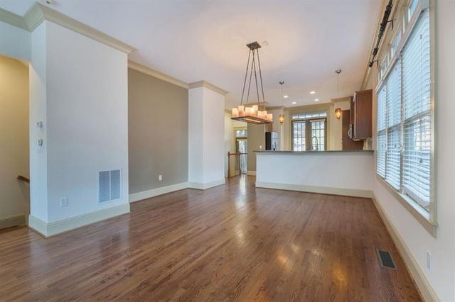 4685 Dogwood Alley, Dunwoody, GA 30338