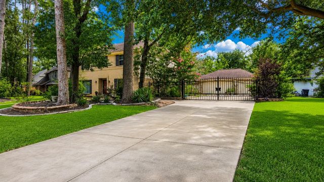 17523 Spicewood Springs Lane, Spring, TX 77379
