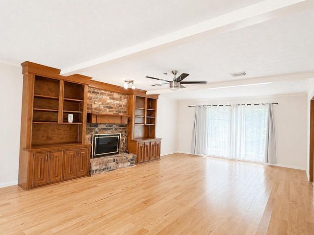 17523 Spicewood Springs Lane, Spring, TX 77379